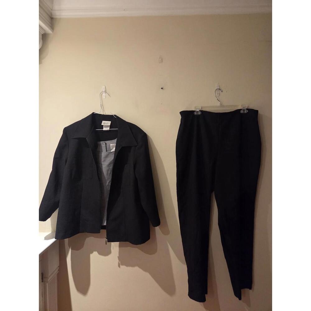 Kathie Lee, Women's Black and White Pant Suit 3 pc. Size 20W